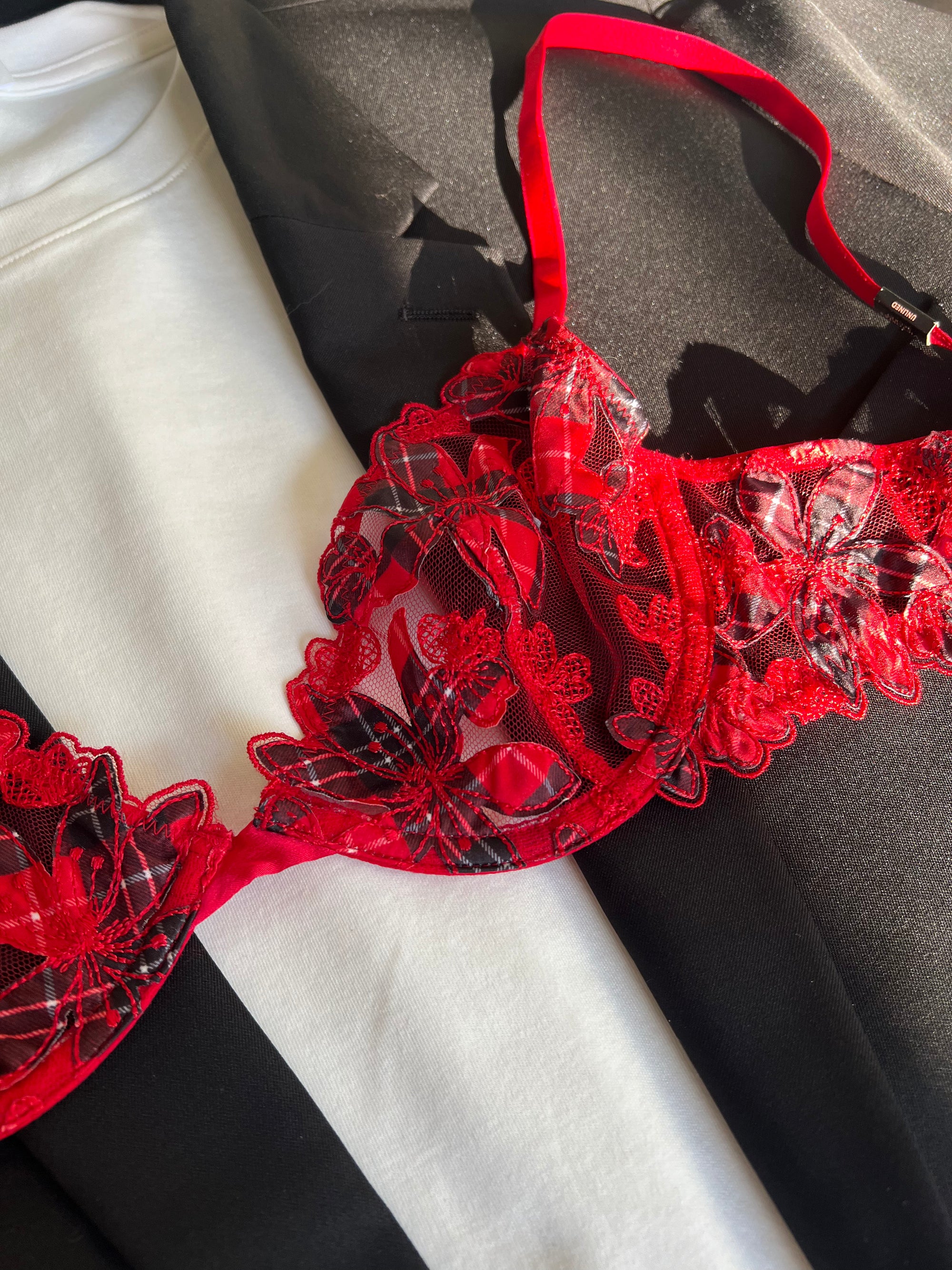 Bra Low Cut Demi Floral Victoria´s Secret